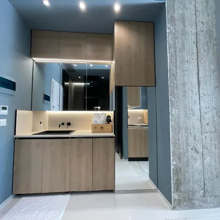 Ambassador Skyline מלון דירות טיראנה