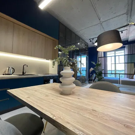 מלון דירות Ambassador Skyline