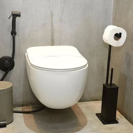 Ambassador Skyline מלון דירות