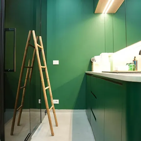 Ambassador Skyline Apart-hotel 4*