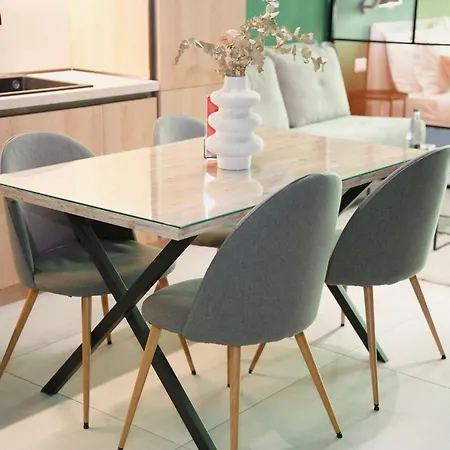 Ambassador Skyline 4* Tirana