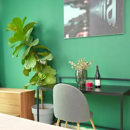 Apart-hotel Ambassador Skyline