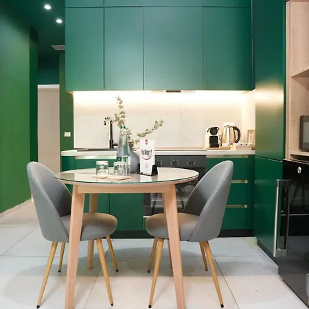 Ambassador Skyline Apart-hotel 4*