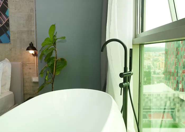Appart hôtel Ambassador Skyline 4*