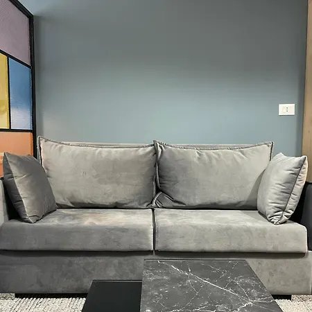 Ambassador Skyline 4* Τίρανα