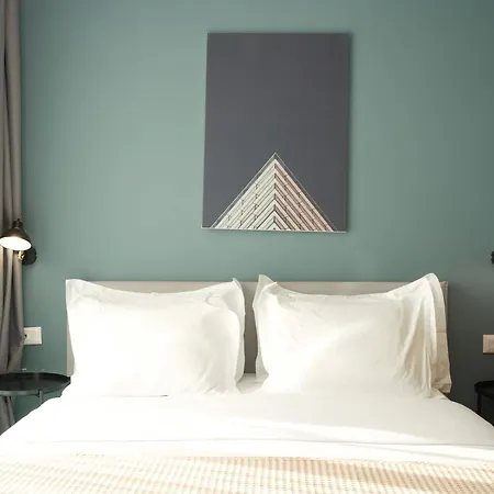 Ambassador Skyline Hotel apartamentowy 4*