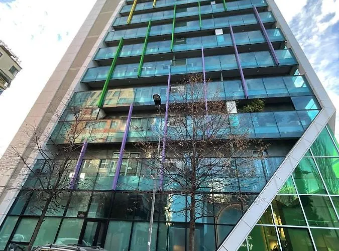 Hotel apartamentowy Ambassador Skyline 4*