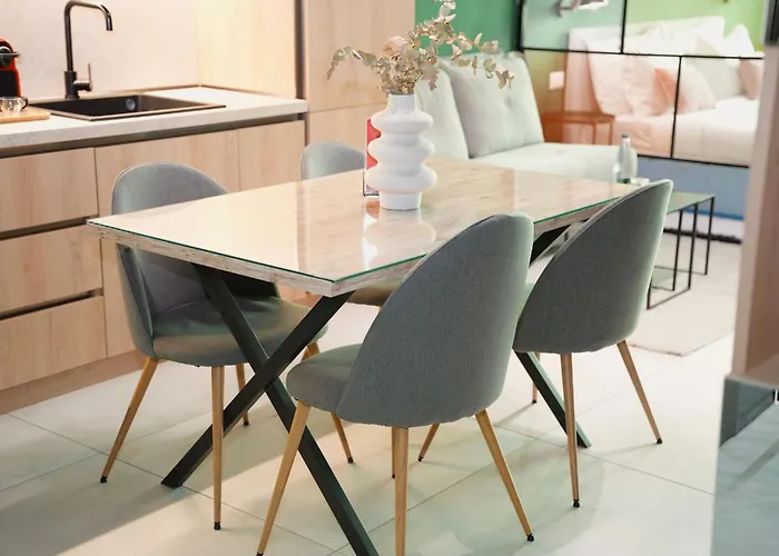 Ambassador Skyline 4* Tirana