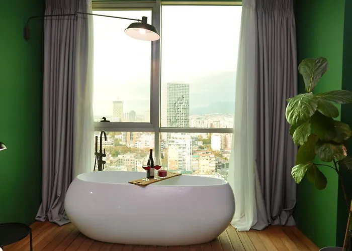 Hotel apartamentowy Ambassador Skyline 4*