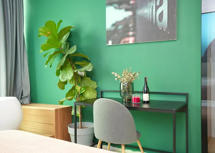 Hotel apartamentowy Ambassador Skyline